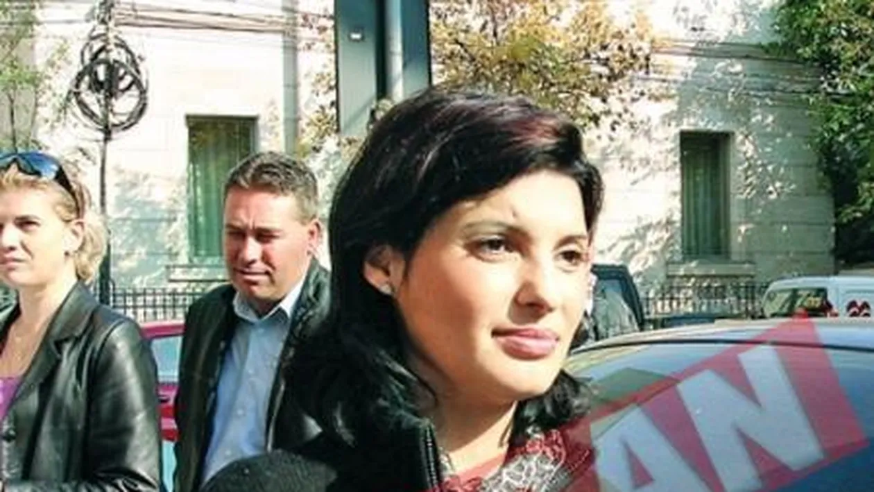 Lavinia Sandru vrea sa iasa din politica