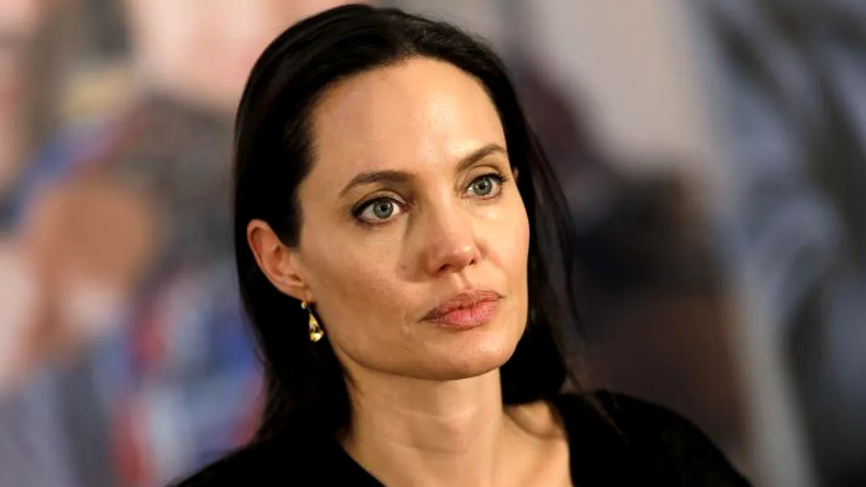 Angelina Jolie urmează un tratament controversat! Cum arată acum