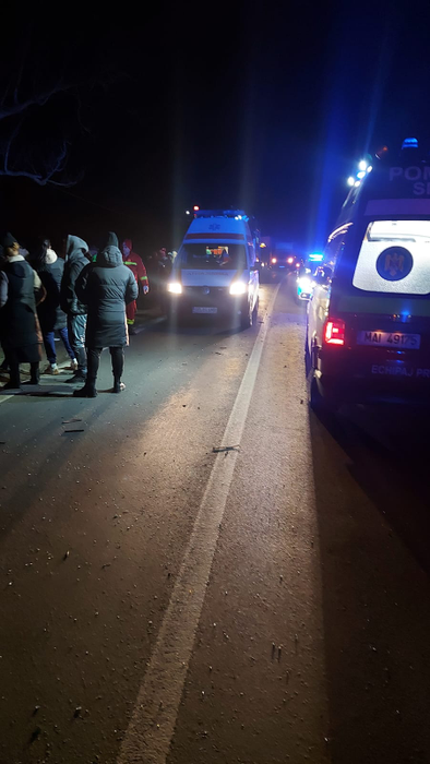 Accident cumplit pe DN41! Un tânăr de doar 27 de ani și-a pierdut viața, după ce a intrat cu mașina în copac