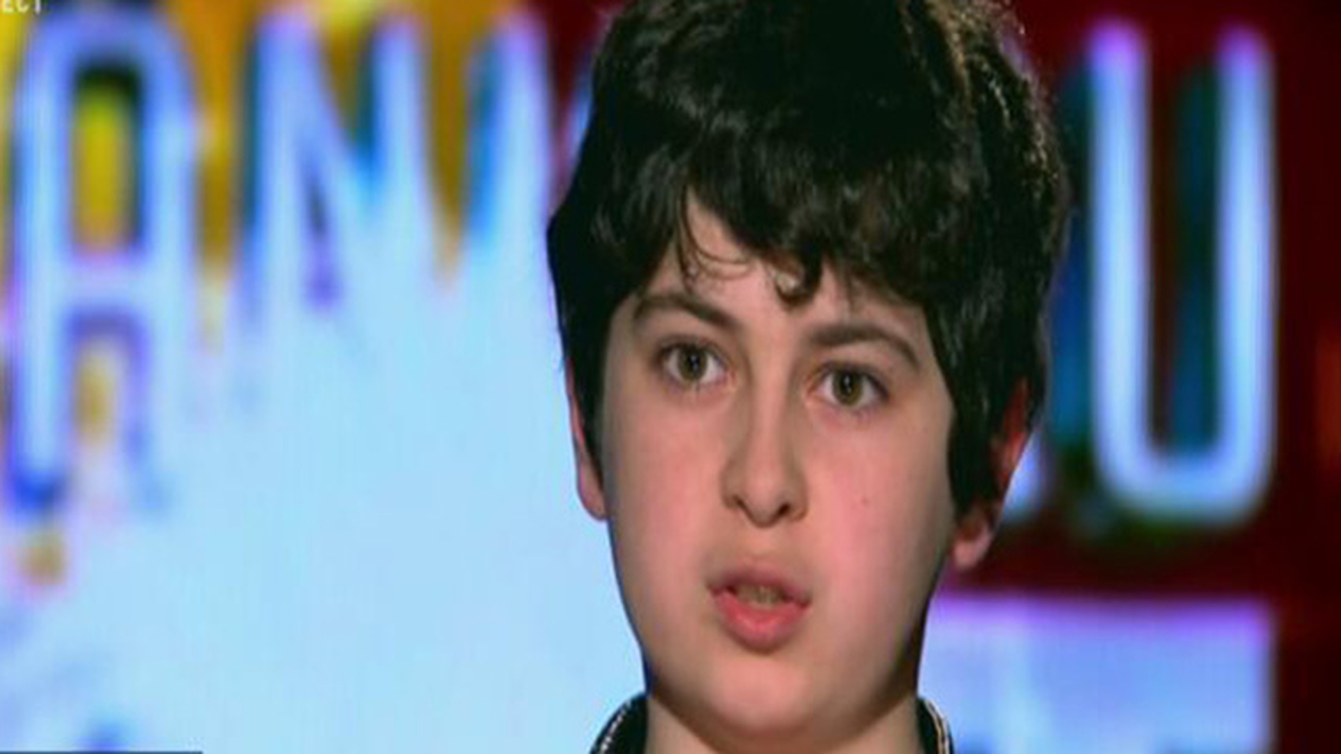 Talent in forma pura! Un pusti de 12 ani a ridicat toata sala in picioare cu un numar DUMNEZEIESC: "Te vrem in finala"