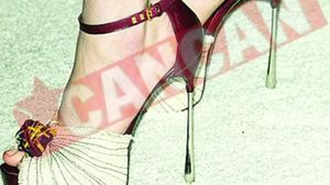 Are doar trei perechi de pantofi