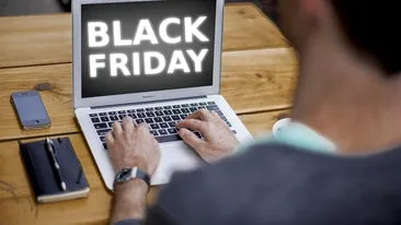 Atenție la țepele de Black Friday 2025! Detaliile la care e musai să fii atent când faci o comandă online