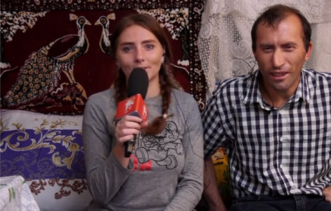Cum arată noua casă a Vulpiței și a lui Viorel Stegaru. Au primit-o cadou de la un telespectator impresionat de traiul greu pe care l-au dus la Blăgești. FOTO