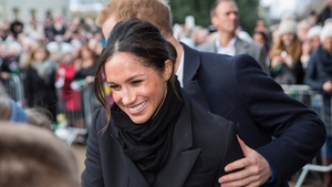 Ce face Meghan Markle de când a renunțat la titlurile regale. Din ce își câștigă traiul soția prințului Harry