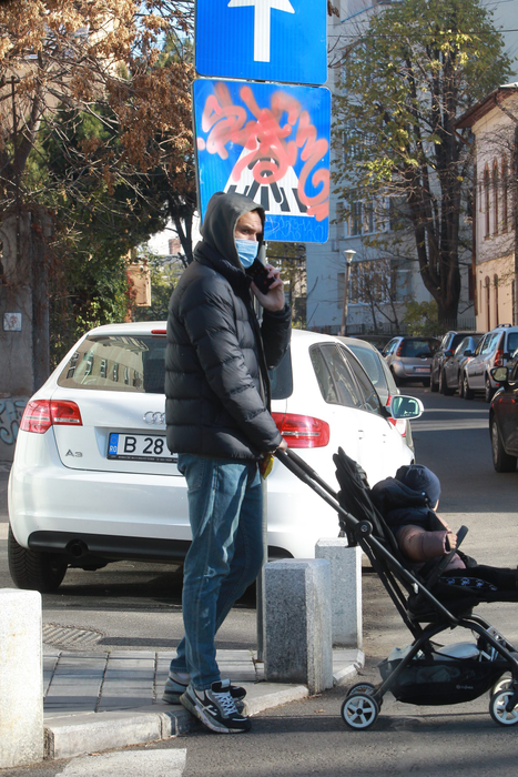 Iubitul Flaviei Mihășan, alături de fiul lor, Carol