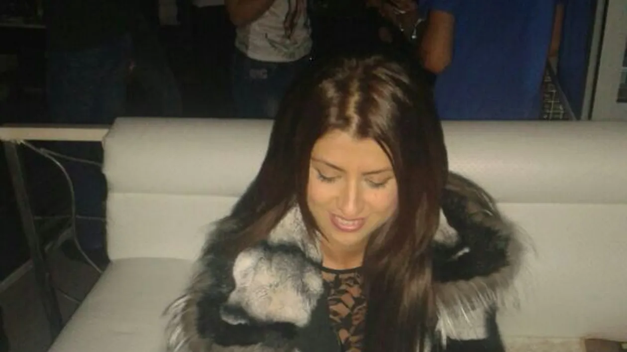 A ajuns la spital cu dureri cumplite din cauza implanturilor! Ce cantareata celebra a fost operata de urgenta la unul dintre sani