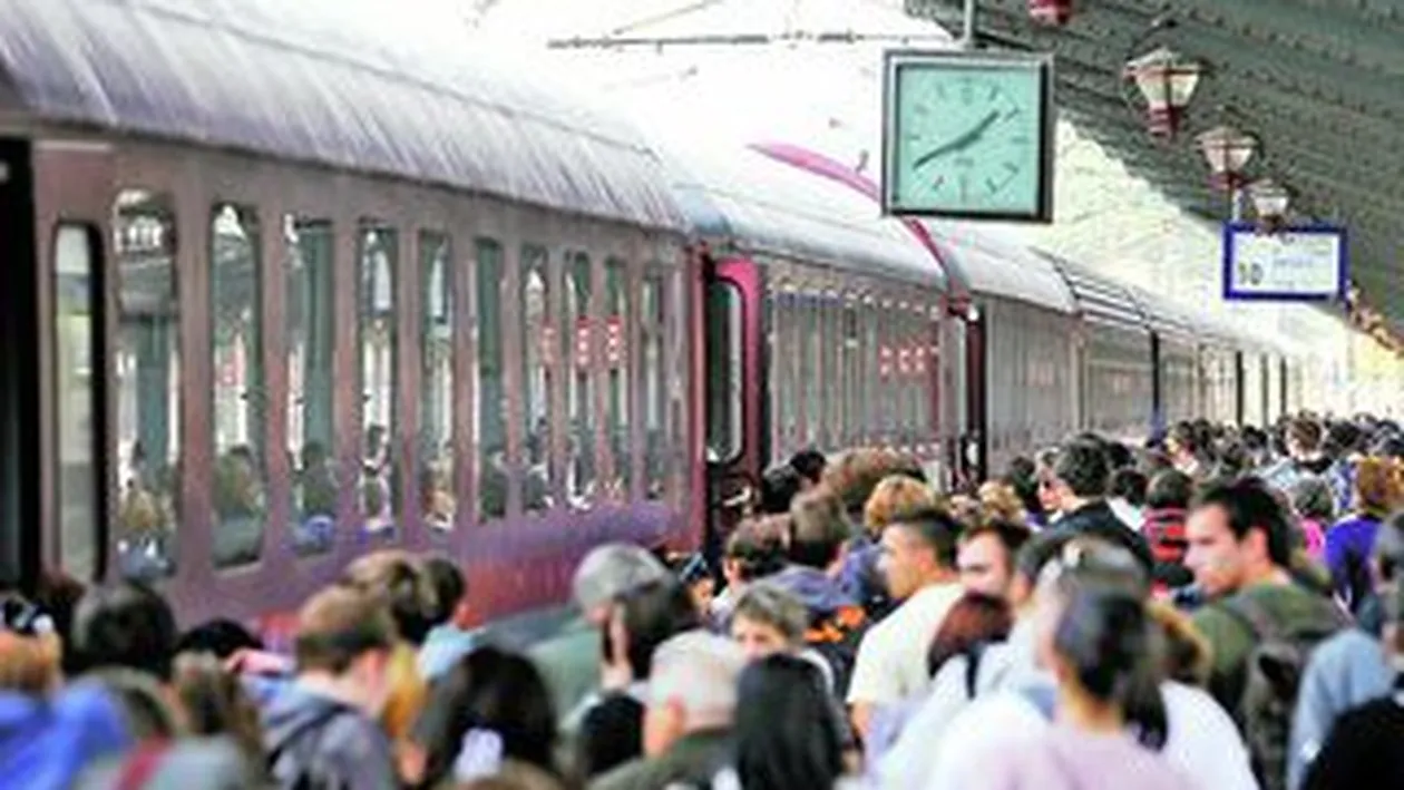 CFR Calatori va elibera abonamente valabile 15 zile