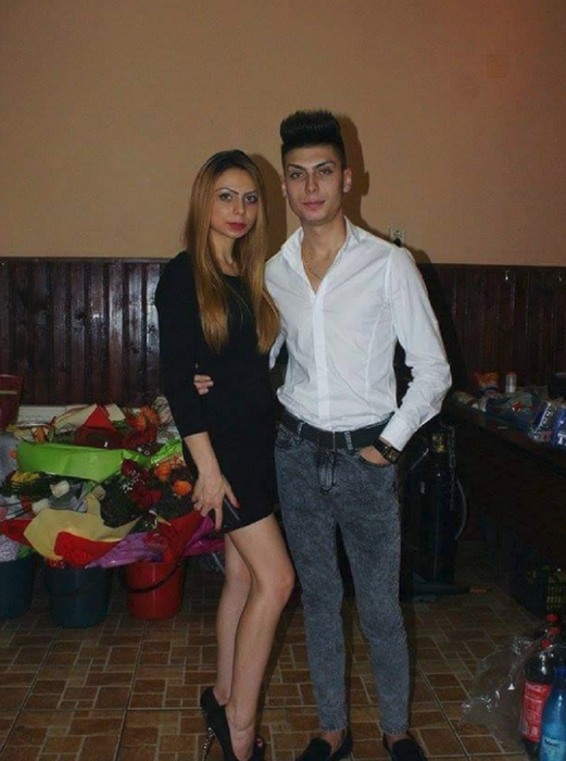 În urmă cu un an i-au murit ambii copii, iar acum olteanca de 47 de ani a aflat că e gravidă cu… gemeni!