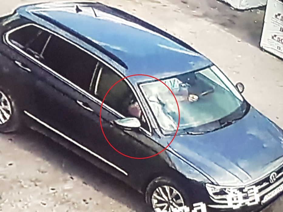 Medicii legiști au făcut autopsia copilei de 11 ani, găsită ucisă în Dâmbovița. Primele imagini cu sicriul Adrianei