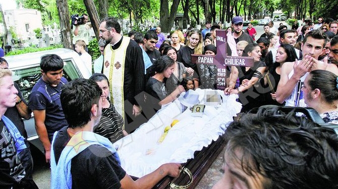 Colegii de film vor avea grija de fiica lui Papan
