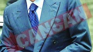 Berlusconi nu se duce la Obama
