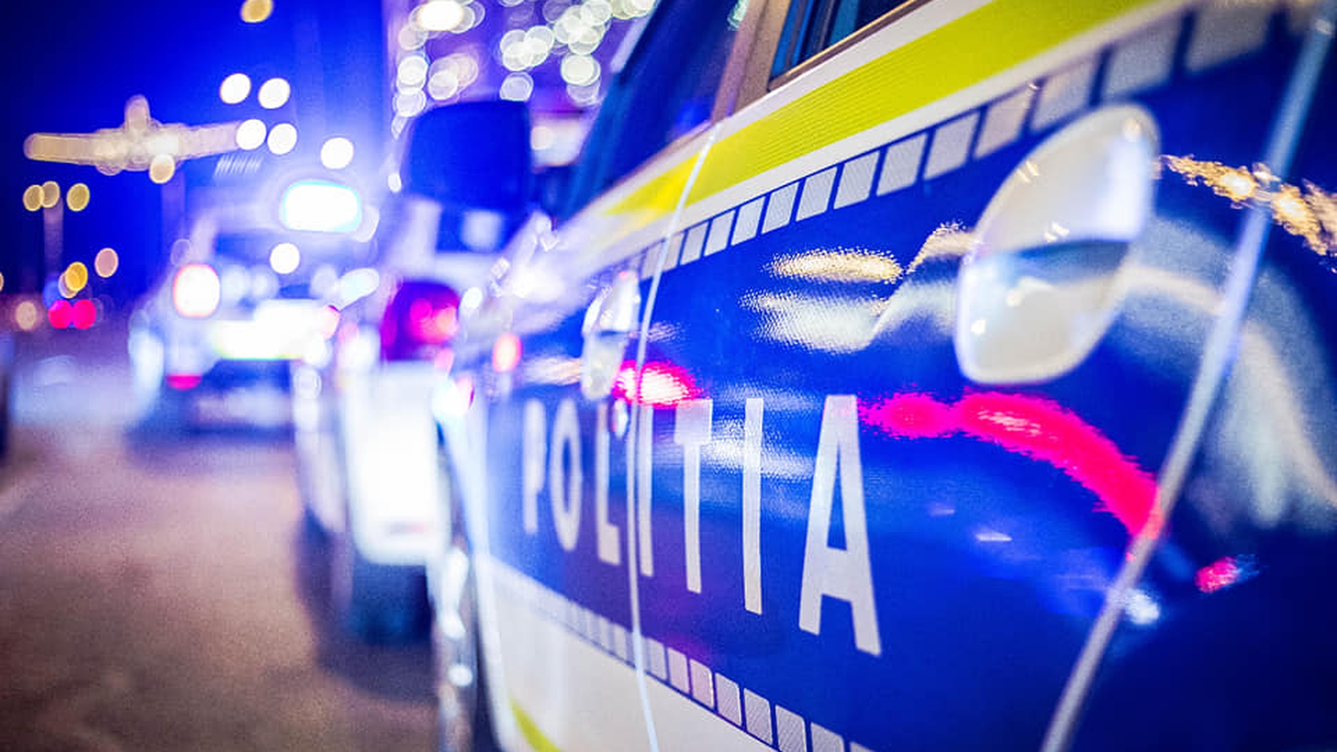 Trei femei din București au fost agresate sexual și jefuite de un bărbat de 45 de ani! Individul le ataca pe victime în liftul blocului