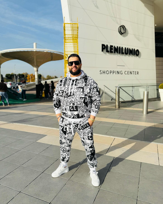 Tzancă Uraganu se îmbracă de la branduri renumite/ Sursa foto: Instagram