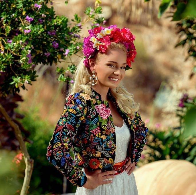 Maria Constantin, adevărul despre noaptea petrecută în club cu Cătălin Cazacu: ”Nu am făcut schimb de numere de telefon”