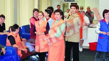 Acuza angajatii ca-si spala chilotii la hotel