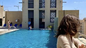 Nu este o eroare! Câți bani a dat o familie din Cluj pentru 9 nopți de cazare într-un hotel de 3 stele din Dubai