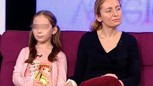 Uluitor! Cine a câştigat custodia moştenitoarei HexiPharma! Fiica lui Dan Condrea n-a rămas nici cu mama naturală, nici cu cea vitregă!