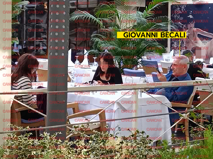Giovani Becali își verifică telefonul