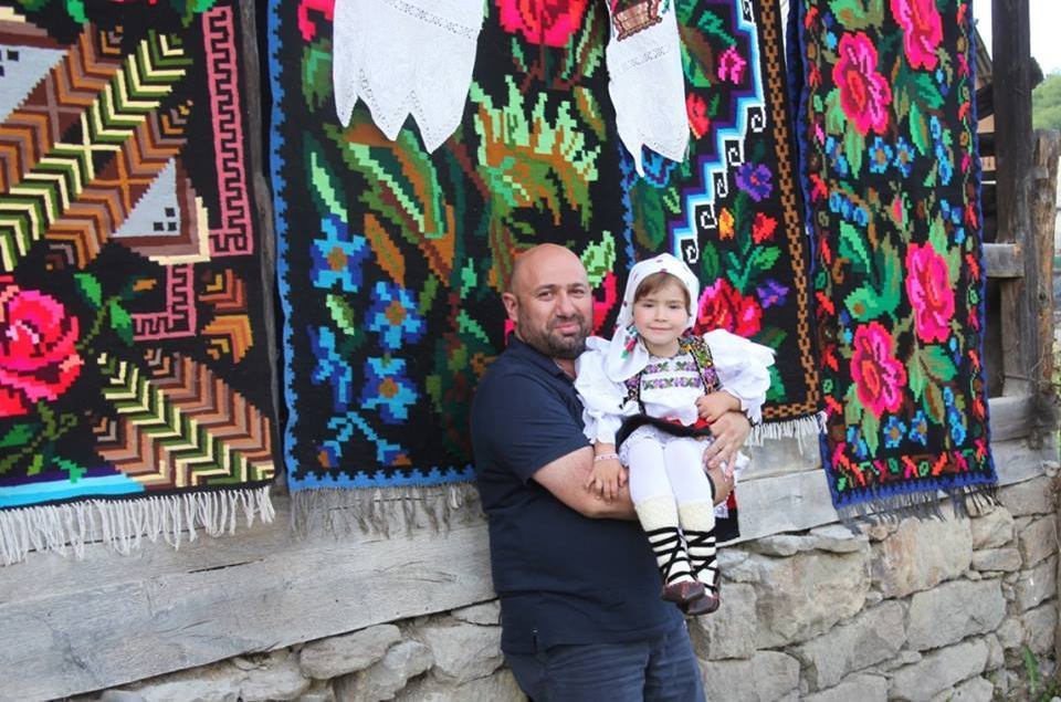 Cătălin Scărlătescu se pregătește să devină tată, după ce a fost cerut în căsătorie