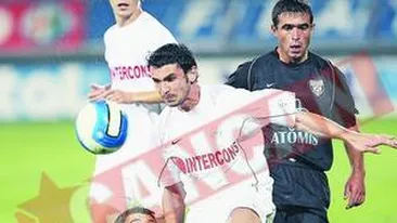 Cum a fost evacuat din apartament golgheterul Romaniei