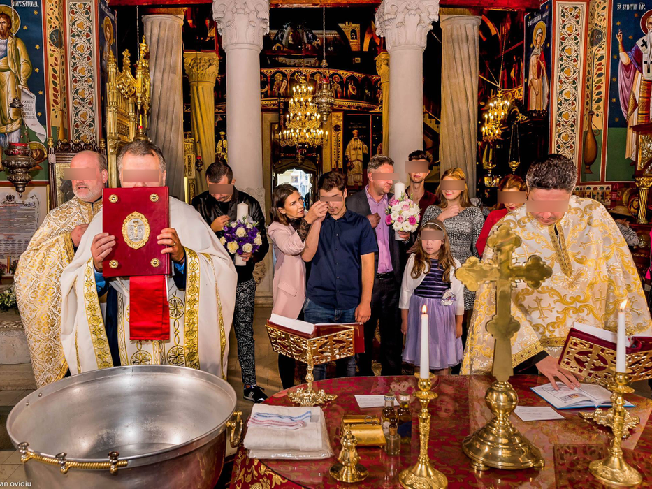MARA BĂNICĂ şi iubitul ei au devenit părinţi spirituali:”Dumnezeu mi-a dat şansa…“
