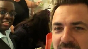 VIDEO Ce face Horia Brenciu cand nu canta? Vezi aici cel mai tare episod din "Master viking chef"!