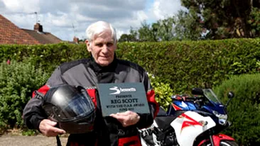 Motociclist la 94 de ani