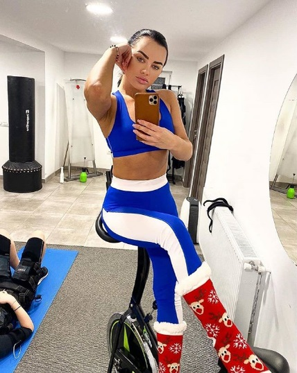Ups! Cu ce bărbat a fost fotografiată Carmen de la Sălciua imediat după ce Culiță Sterp a anunțat despărțirea