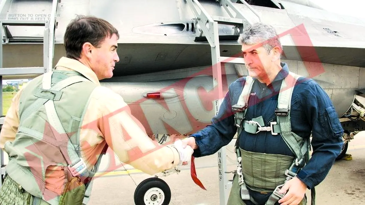 Ce a patit deputatul Gabriel Oprea dupa ce a zburat cu F-16