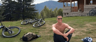 În locul vacanțelor luxoase, David Popovici alege meleagurile românești. Unde și-a petrecut ziua de naștere: „A fost frumos să descopăr. Căutați-l!”