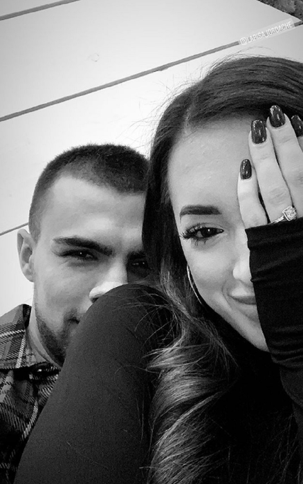 Larisa Iordache este din nou singură. Sexy-gimnasta, părăsită de iubit la doar trei luni de la logodna. FOTO