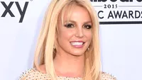 BRITNEY SPEARS a reuşit să se facă de râs printre internauţi. S-a pozat aşa, dar toată lumea a văzut un detaliu jenant: „Ăla e..“