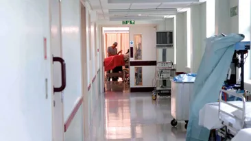 Familia unei paciente care a murit în Spitalul Județean Constanța face acuzații grave: ”Îi aruncau mâncarea pe jos”