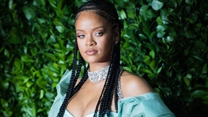 Rihanna este însărcinată! Modul inedit prin care artista și, iubitul ei, rapperul ASAP Rocky, au făcut anunțul