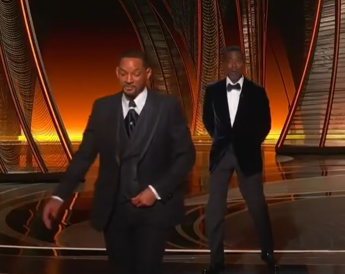 Momentul de la Oscar 2022 pe care nu îl vor uita! Will Smith l-a lovit pe Chris Rock pe scenă, după o glumă făcută pe seama soției