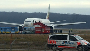 Un avion de pasageri a fost DETURNAT de copilot! A incercat sa ceara azil politic insa a fost arestat in Elvetia