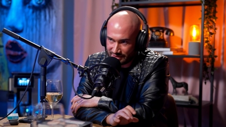 Mihai Bendeac și-a comandat două covoare de pe Temu. Ireal ce a putut să primească, de fapt: ”Sunt incredibil de prost”