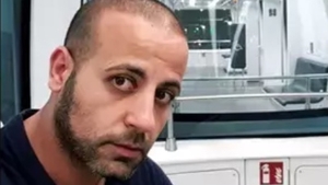 Ipoteză halucinantă în cazul bărbatului de 40 de ani care a plonjat cu mașina, pe pasajul din Berceni. De ce ar fi făcut-o