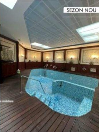 „Cabana-fantomă” de jumătate de mil. € a lui Silviu Prigoană a fost scoasă la vânzare. Detaliul ciudat observat de turiști
