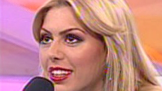 VIDEO Anne, fosta iubita a "Burlacului" Edward s-a saturat! "Ma cauta lumea, imi spun tot felul de lucruri despre el! Am eu o fata de duduita care il urmareste la fiecare pas"