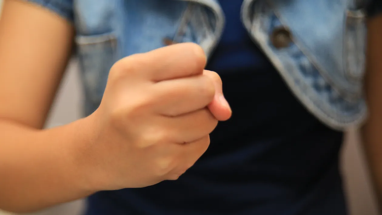 E viral ! ASA s-a razbunat o timisoreanca pe iubitul infidel. A luat chilotii barbatului si…