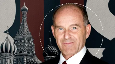 Povestea fascinantă a miliardarului-fantomă care trăiește în lux la Moscova cu amanta, după ce a fost declarat mort! Imaginile cu el sunt incredibile