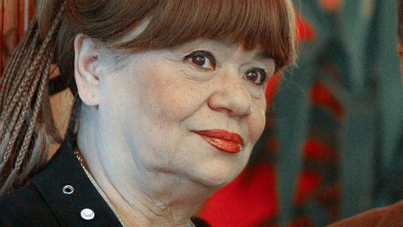 Dezvăluiri de ULTIMĂ ORĂ. Poliţiştii au spart uşa apartamentului unde a locuit Cristina Stamate! Cutremurător: ce au găsit în interior... 
