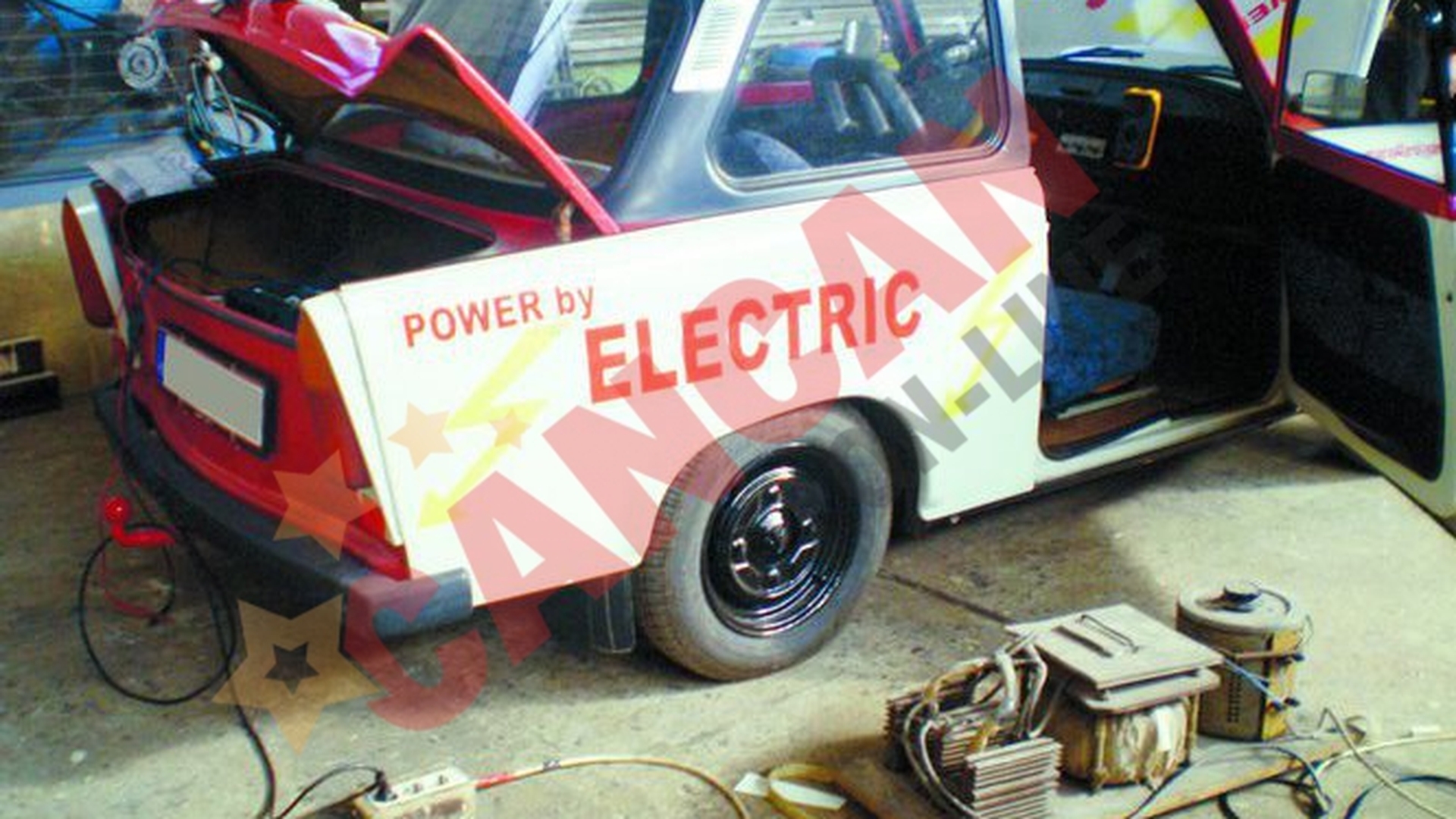 Si-a facut trabant electric