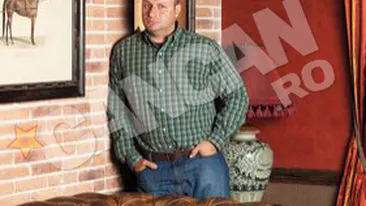 Femeia care i-a bantuit casnicia Andreei Marin cu Banica Jr. i-a “spart” casa fiului unui milionar! Si-a lasat sotia pentru ea!