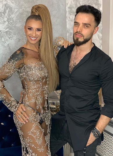 N-o să uiți niciodată ce ai văzut! Anamaria Prodan a purtat cea mai curajoasă rochie la o petrecere mondenă