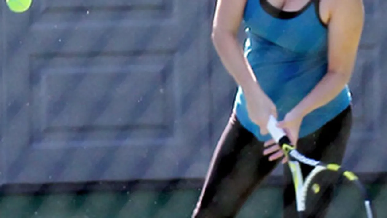 Invata de la vedete sa te mentii in forma! Lectii de la Eva Longoria, Miley Cyrus si Reese Witherspoon