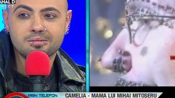 Mitoseru si-a umplut fata de piercing-uri. Afla de ce s-a "mutilat" atat de mult si care a fost reactia mamei lui cand l-a vazut asa!
