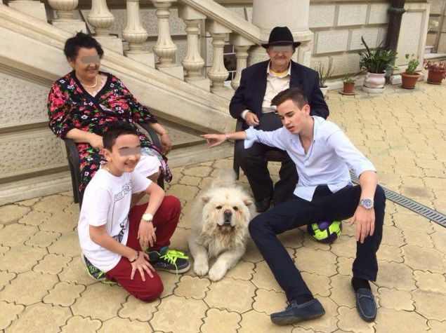 Franco Baronu’ şi prietenii, vacanță de lux! “Prințișorii Timișoarei…”
