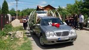 O vedetă Pro TV a fost înmormântată astăzi! Doar câțiva apropiați au luat parte la funeralii